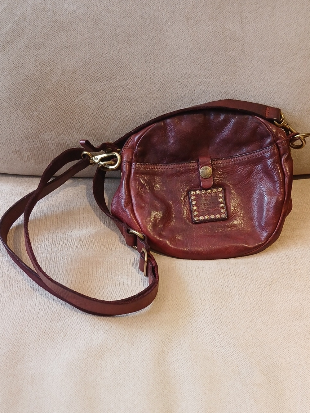 Campomaggi Burgundy Leather Stud Square Accent Crossbody